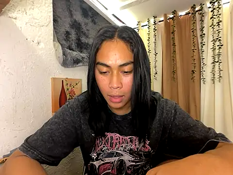 Snapshot of Sweetasian_cum chatting on 14, 11, 2025 Sweetasian cum online show from 14, 11, 2025