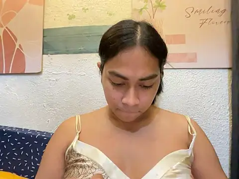 Snapshot of Sweetasian_cum chatting on 1, 3, 2026 Sweetasian cum online show from 1, 3, 2026