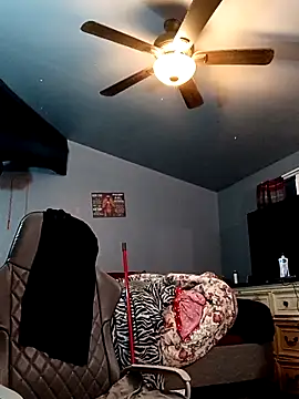 EbonyKing69 online show from 5, 12, 2025