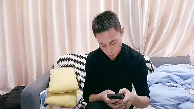 Tsia-Die online show from 25, 10, 2025