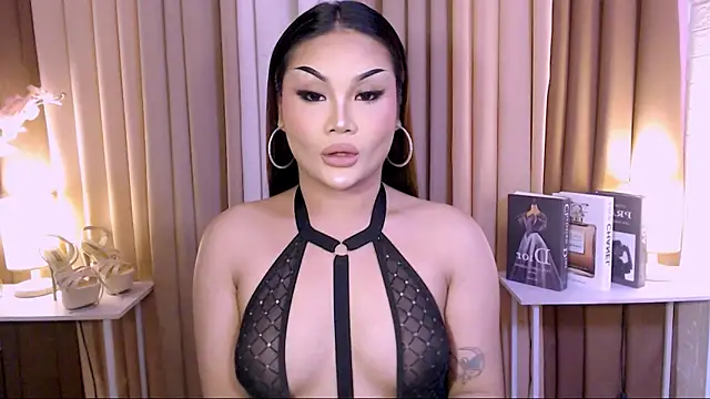 Snapshot of Coka_bella chatting on 26, 9, 2025 Coka bella online show from 26, 9, 2025