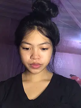 Thy00   online show from 4, 10, 2025