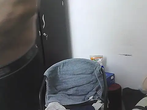 Snapshot of morenocabro10 chatting on 1, 2, 2026 morenocabro10 online show from 1, 2, 2026