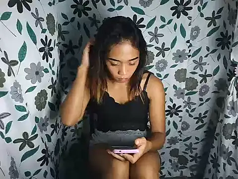 Virgen christine01 online show from 11, 2, 2026