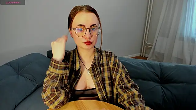 MewStella online show from 15, 4, 2026