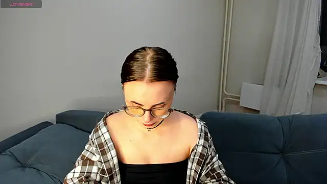 MewStella online show from 8, 5, 2026