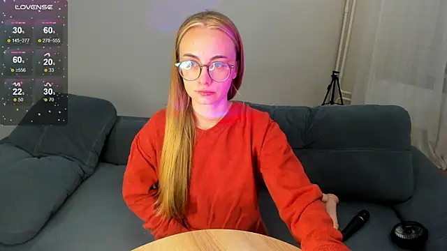 MewStella online show from 14, 9, 2025