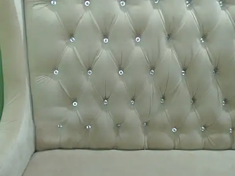 kenishagoddess online show from 14, 4, 2026