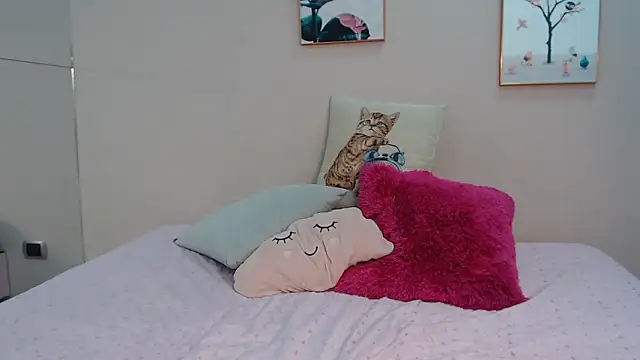 zooombee online show from 5, 2, 2026