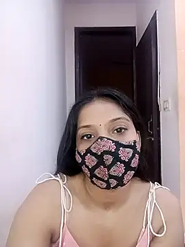 Snapshot of Cute_Rakhi8 chatting on 17, 7, 2026 Cute Rakhi8 online show from 17, 7, 2026