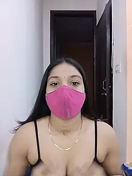 Snapshot of Cute_Rakhi8 chatting on 12, 6, 2026 Cute Rakhi8 online show from 12, 6, 2026