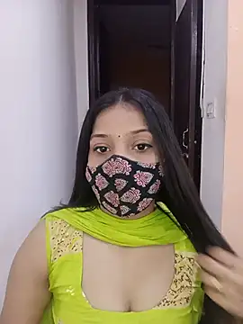 Snapshot of Cute_Rakhi8 chatting on 16, 7, 2026 Cute Rakhi8 online show from 16, 7, 2026