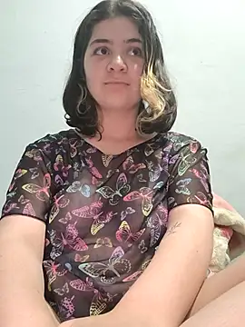 Snapshot of PrihZinhaHot chatting on 6, 10, 2025 PrihZinhaHot online show from 6, 10, 2025