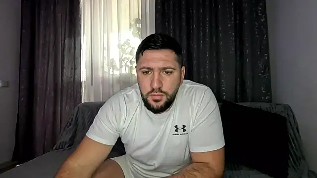 Gold Alpha Boy online show from 28, 11, 2025