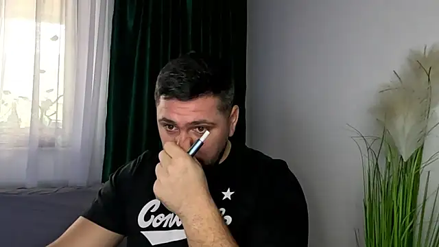 Gold Alpha Boy online show from 17, 2, 2026