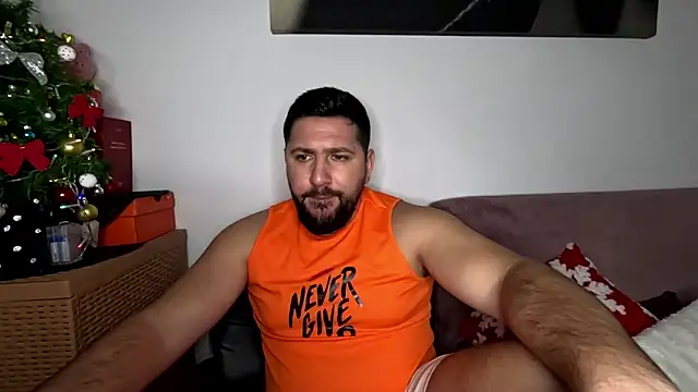 Gold Alpha Boy online show from 19, 12, 2025