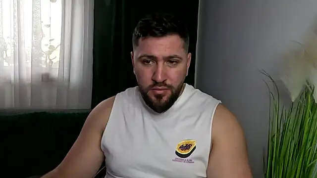 Gold Alpha Boy online show from 31, 3, 2026