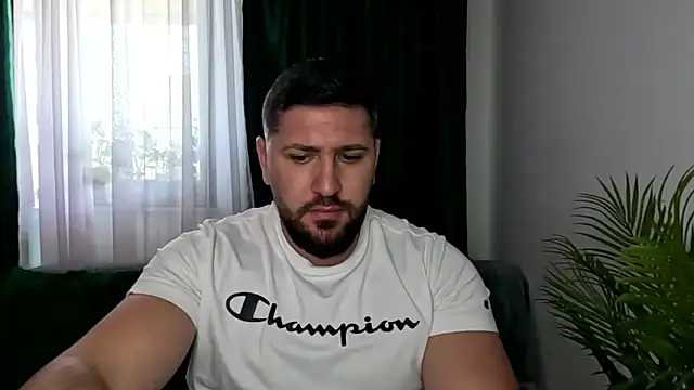 Gold Alpha Boy online show from 15, 5, 2026