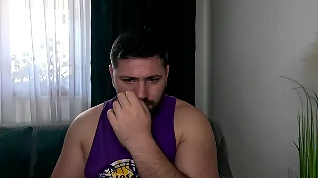 Gold Alpha Boy online show from 19, 4, 2026