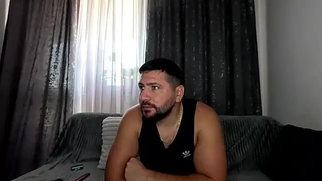 Gold Alpha Boy online show from 22, 9, 2025