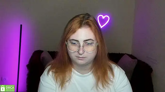 Alicia love00 online show from 19, 9, 2025