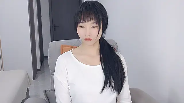 Snapshot of Lisa-3333 chatting on 13, 11, 2025 Lisa-3333 online show from 13, 11, 2025