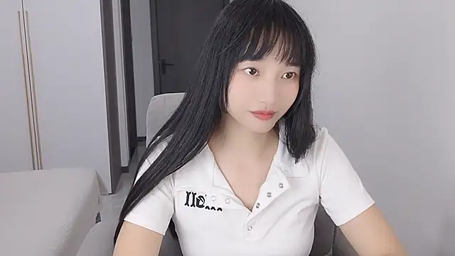 Snapshot of Lisa-3333 chatting on 15, 9, 2025 Lisa-3333 online show from 15, 9, 2025