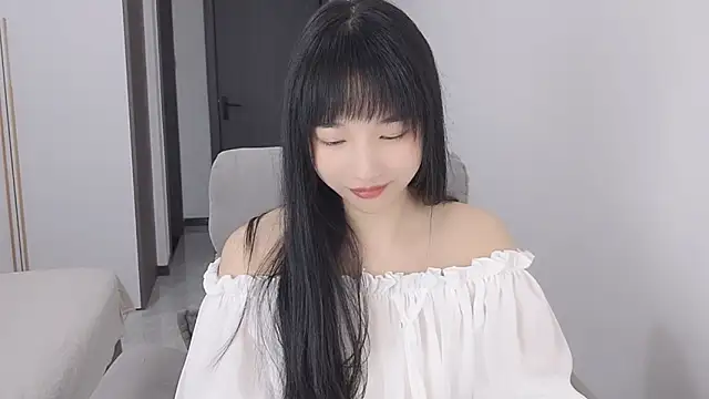 Snapshot of Lisa-3333 chatting on 9, 9, 2025 Lisa-3333 online show from 9, 9, 2025