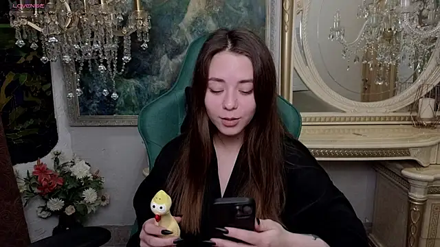 IvoryWood  online show from 16, 9, 2025