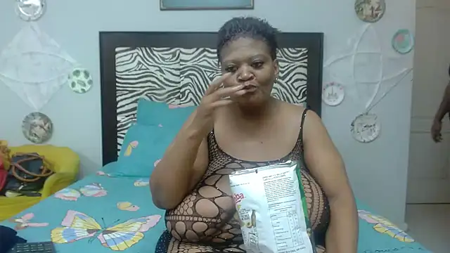 BUSTYKAYXX03 online show from 5, 5, 2026