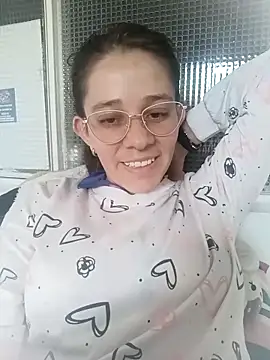 Isabella5 Brown  online show from 8, 10, 2025