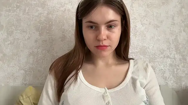 Delilah Leila online show from 2, 12, 2025