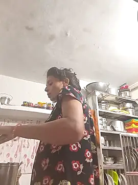 ISHANI-SINGH online show from 19, 10, 2025