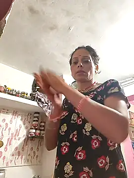 ISHANI-SINGH online show from 22, 11, 2025