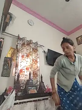 ISHANI-SINGH online show from 1, 12, 2025