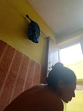 ISHANI-SINGH online show from 25, 10, 2025