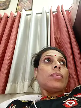 Snapshot of ISHANI-SINGH chatting on 9, 4, 2026 ISHANI-SINGH online show from 9, 4, 2026