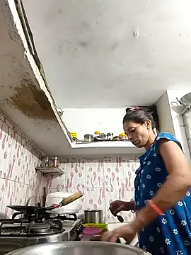 Snapshot of ISHANI-SINGH chatting on 2, 4, 2026 ISHANI-SINGH online show from 2, 4, 2026