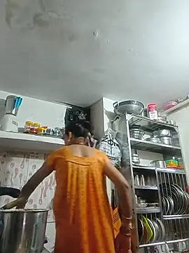 ISHANI-SINGH online show from 8, 7, 2026