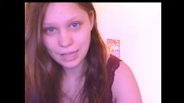 Snapshot of Lunliss chatting on 6, 6, 2026 Lunliss online show from 6, 6, 2026