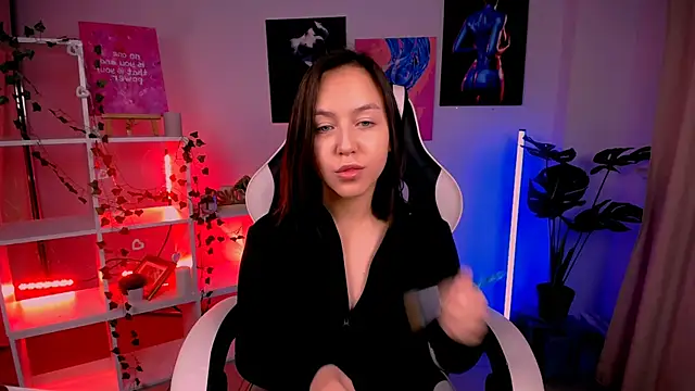 CindySparkl online show from 7, 10, 2025