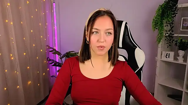 CindySparkl online show from 1, 11, 2025