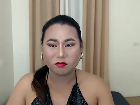 Snapshot of krishnamarie chatting on 12, 5, 2026 krishnamarie online show from 12, 5, 2026