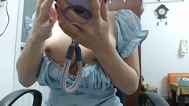 youngmin 09 online show from 28, 2, 2026