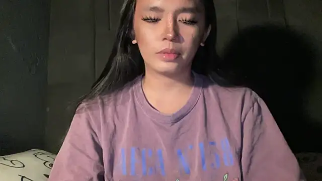 Claudia Johnson online show from 11, 10, 2025