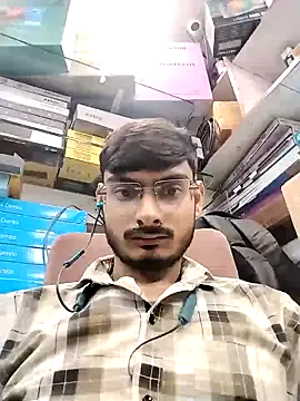 Snapshot of Kashiroy7315 chatting on 7, 10, 2025 Kashiroy7315 online show from 7, 10, 2025