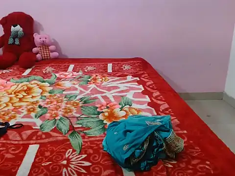 Hot anika  online show from 5, 2, 2026