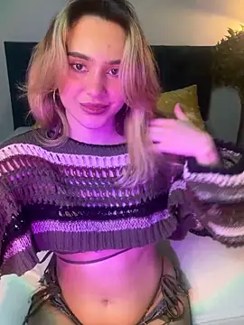 Chloe Ravens online show from 12, 9, 2025