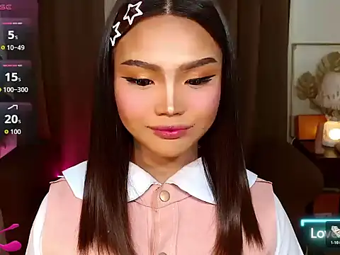 Snapshot of _MaxcineMalkova_ chatting on 1, 12, 2025 MaxcineMalkova online show from 1, 12, 2025