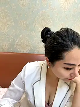 Candice888 online show from 10, 11, 2025